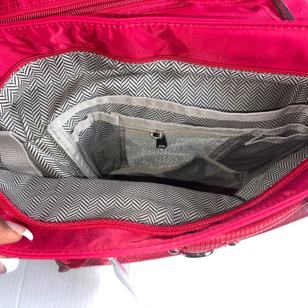 TravelSmith Red Tote Travel Bag NWT - Picture 8 of 9